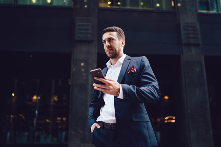 Effective Communication Skills: Mastering Professional Interactions